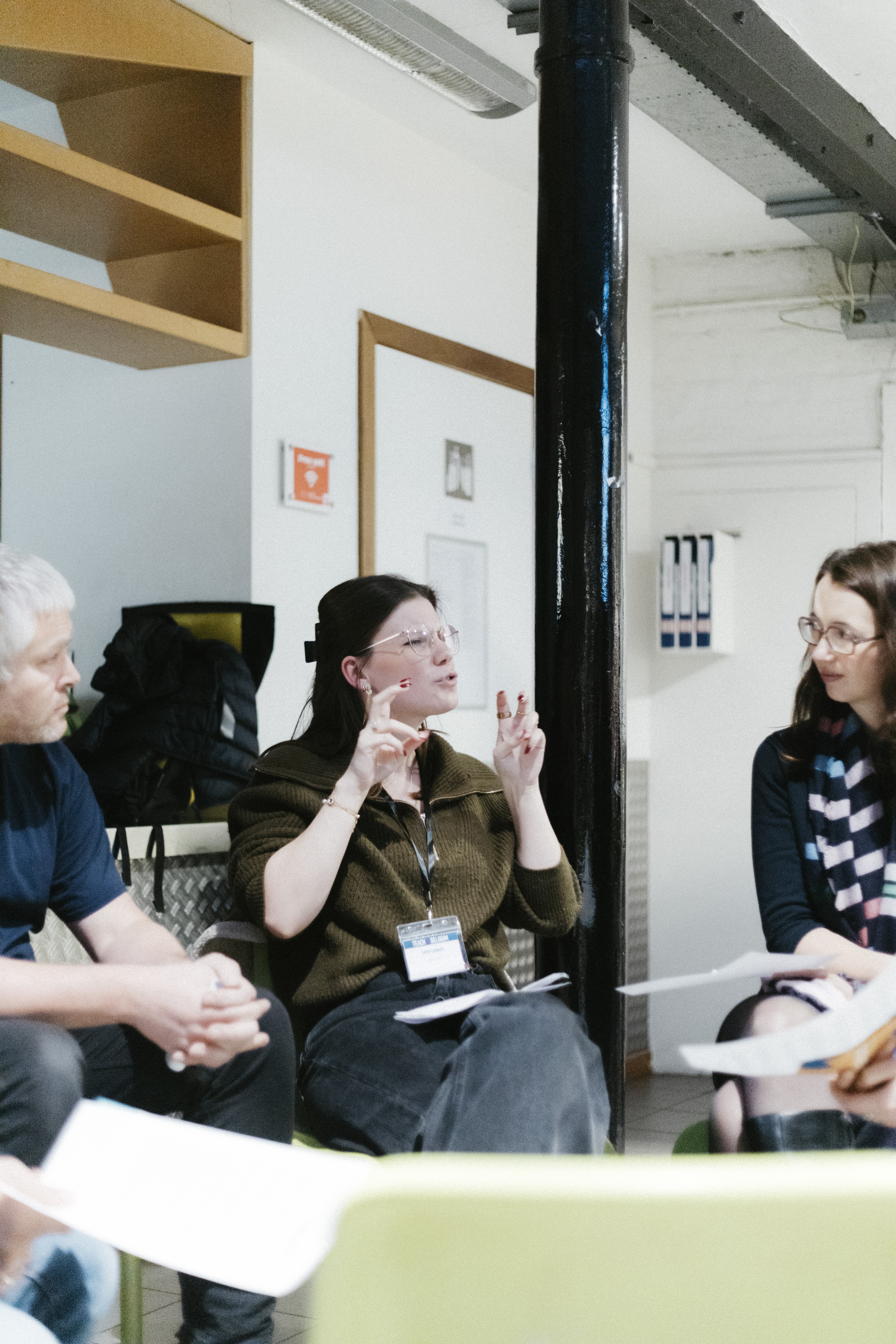 ”Teach for Belgium had me niet alleen voorbereid op mijn lesinhoud, maar vooral op wat het écht betekent om een klas te leiden.”
